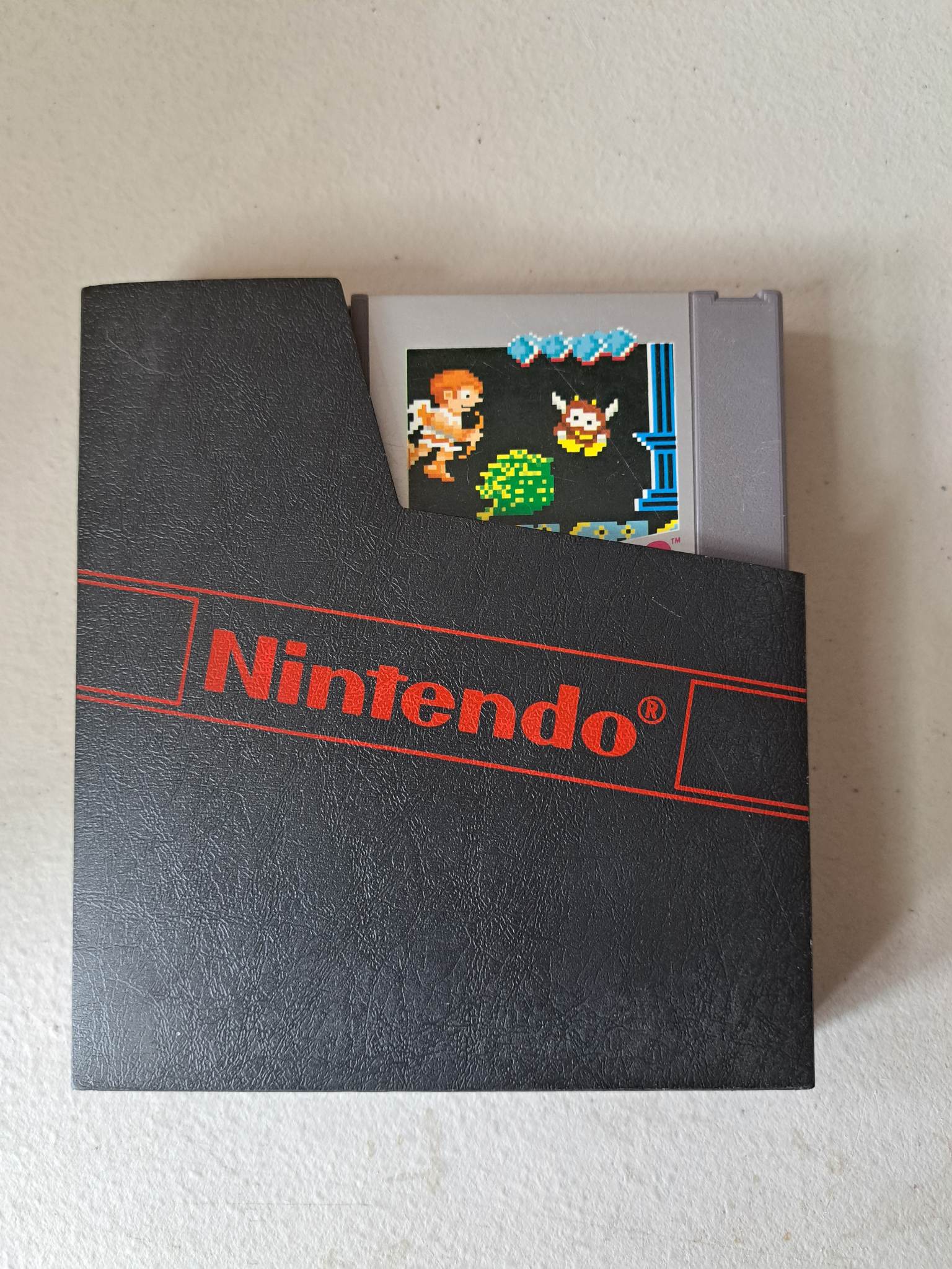 NINTENDO - KID ICARUS - CARTRIDGE WITH BOX (01)