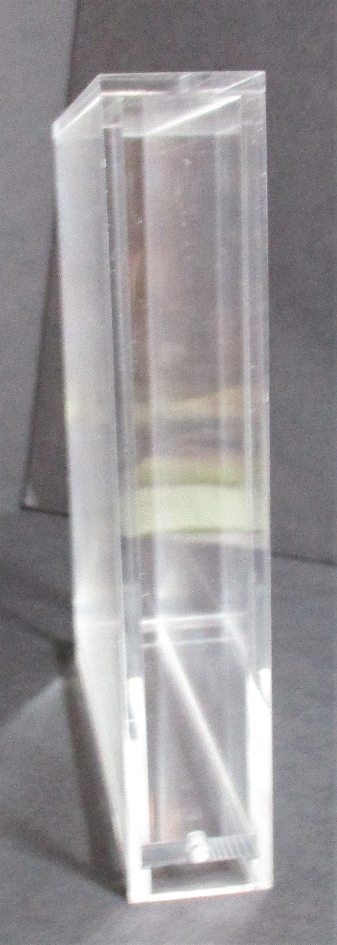 NES Loose Cartridge Acrylic Display Guard (60032)