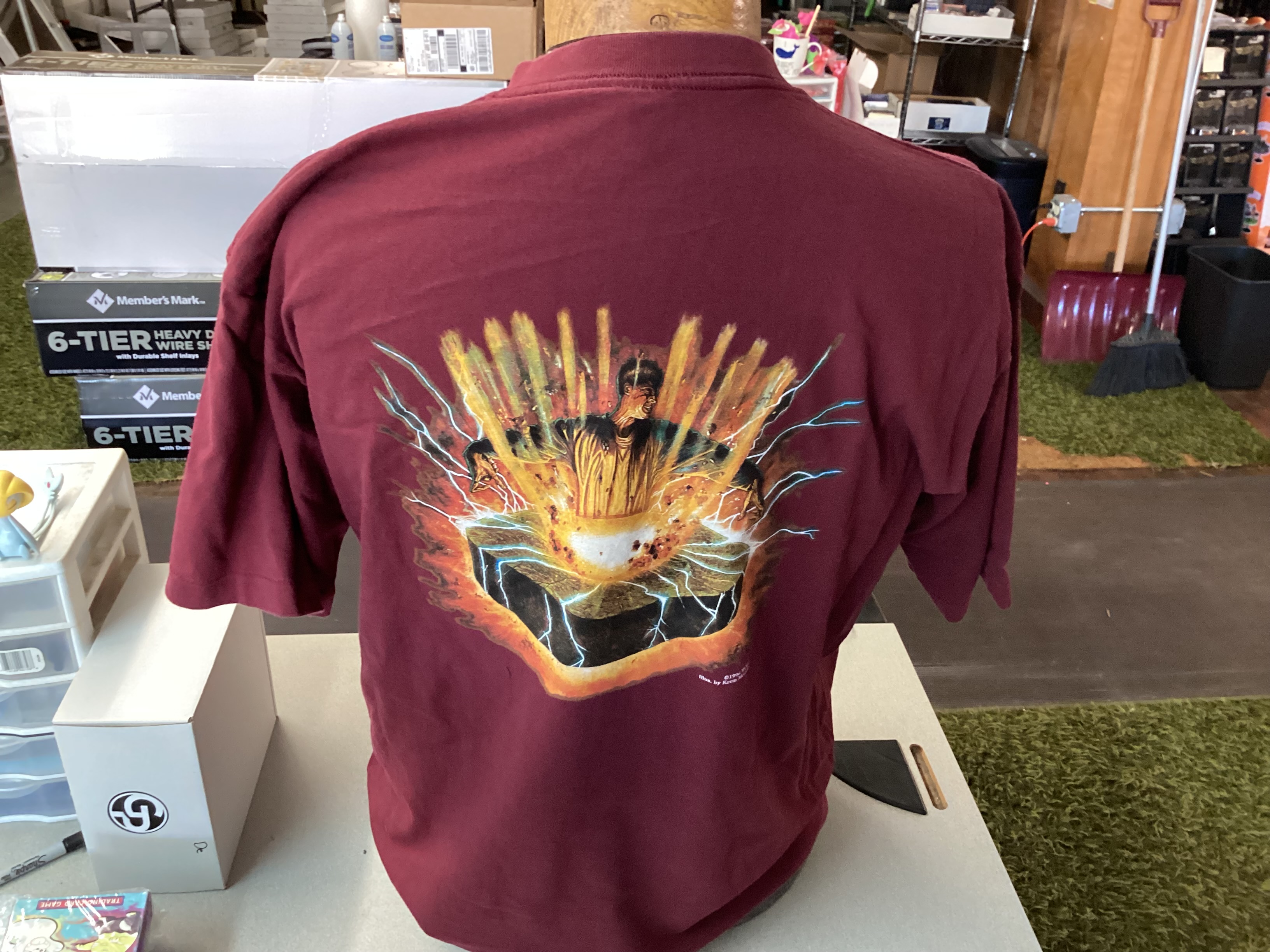 Magic The Gathering League Arena Shirt (XL) USED