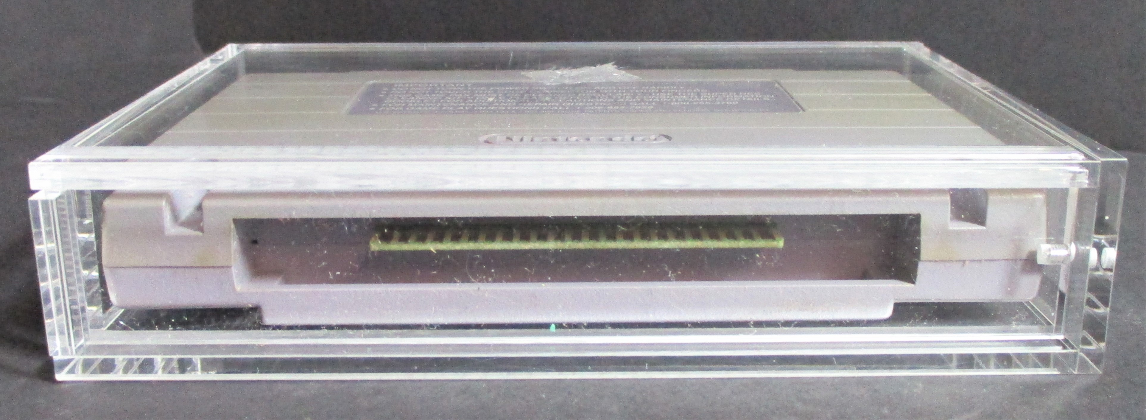 SNES Loose Cartridge Acrylic Display Guard (60033)