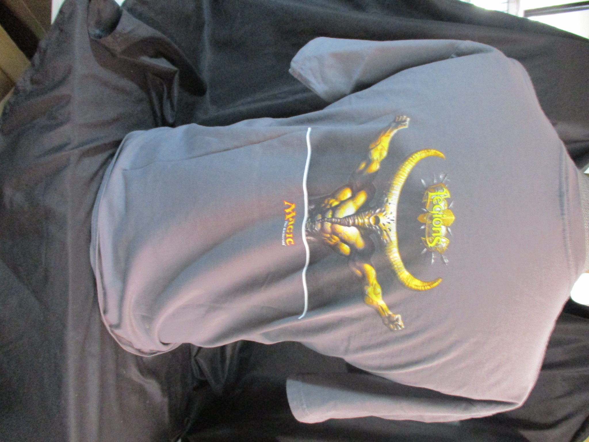 2003 MTG Legions T-shirt L USED
