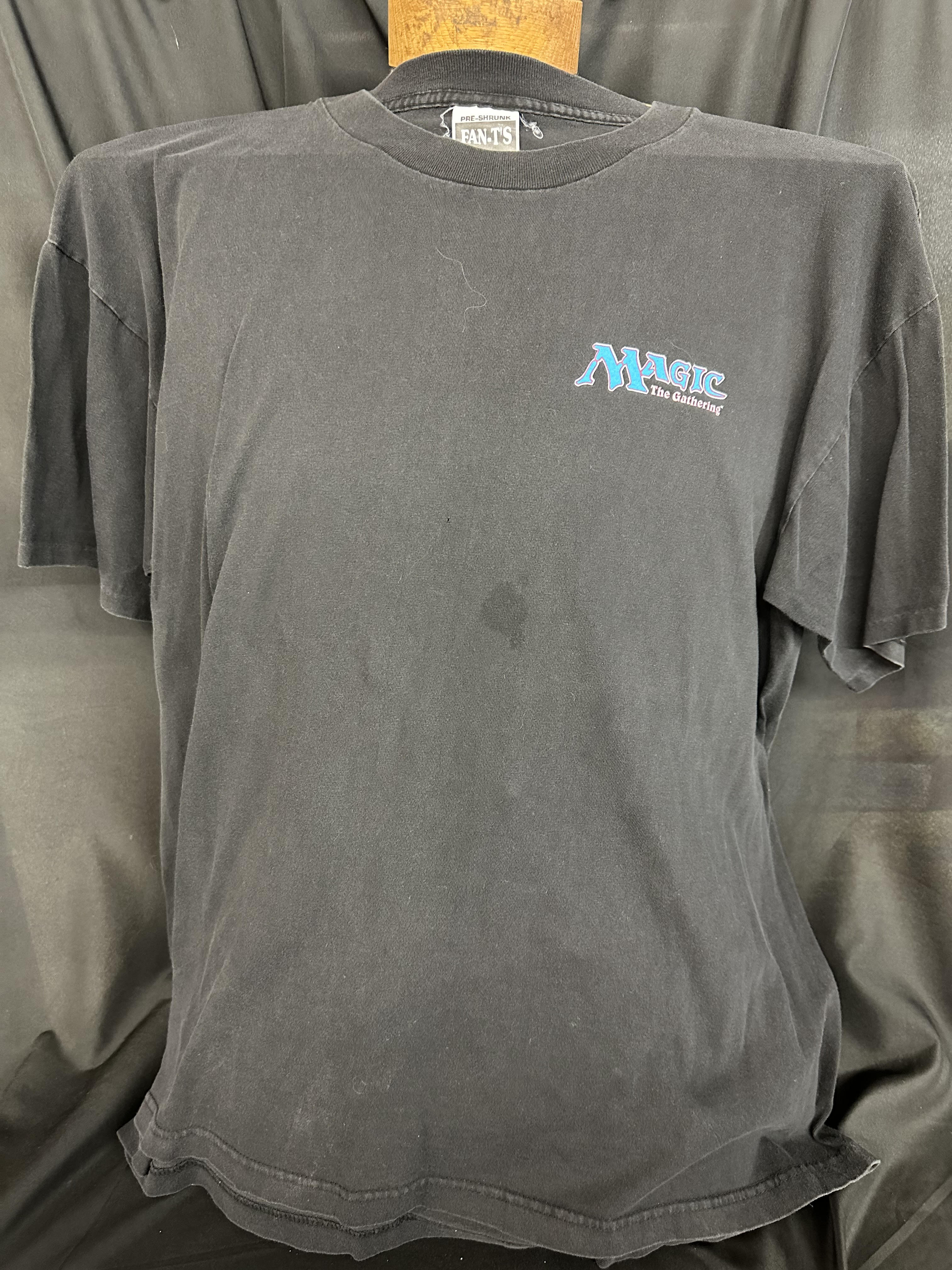 Magic: The Gathering Doppelganger shirt (XL)