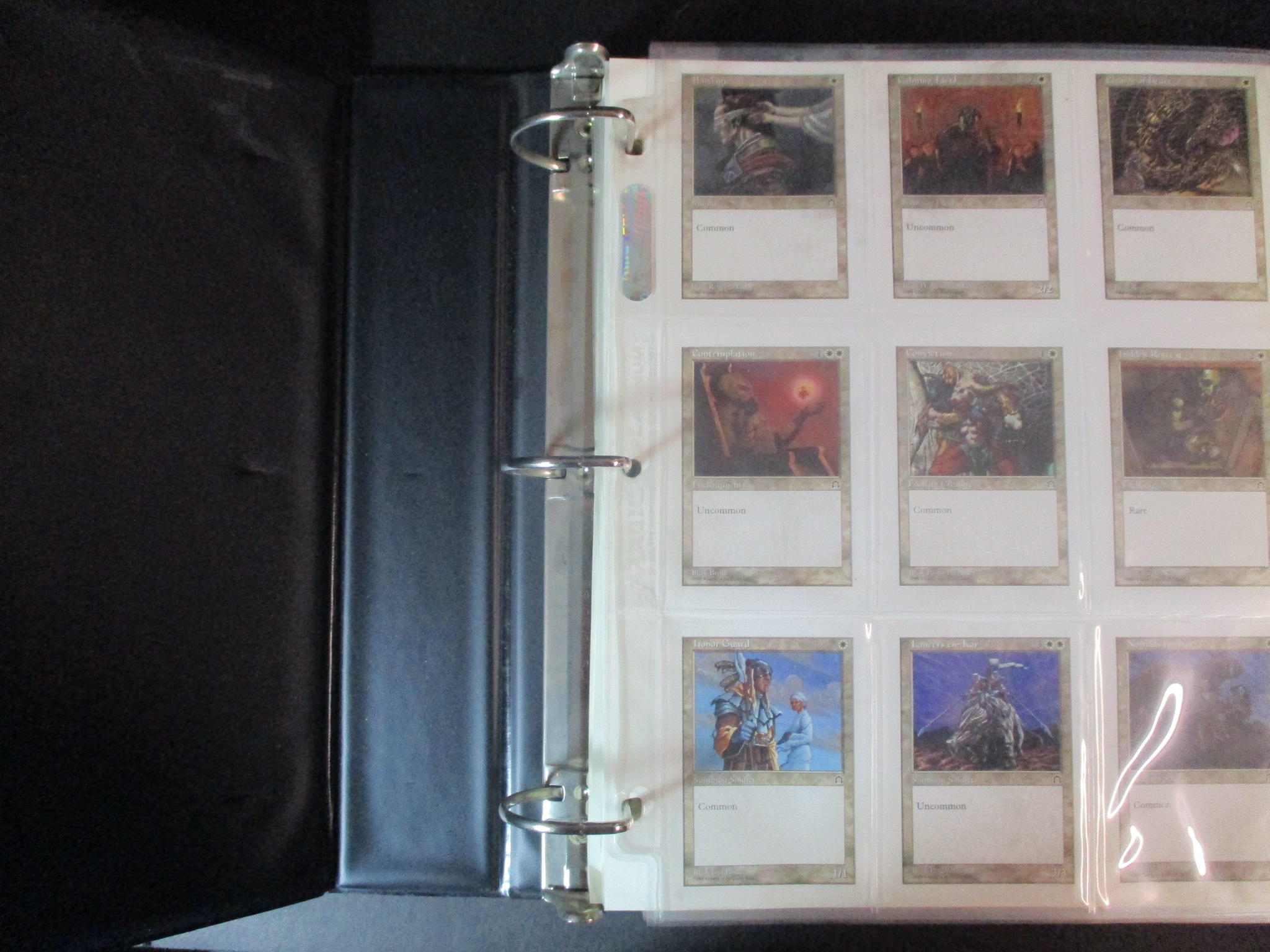 MTG Stronghold 3-Ring Binder W/ Inserts