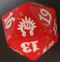 Guilds of Ravnica Boros 22mm Spindown Dice (Red & White)