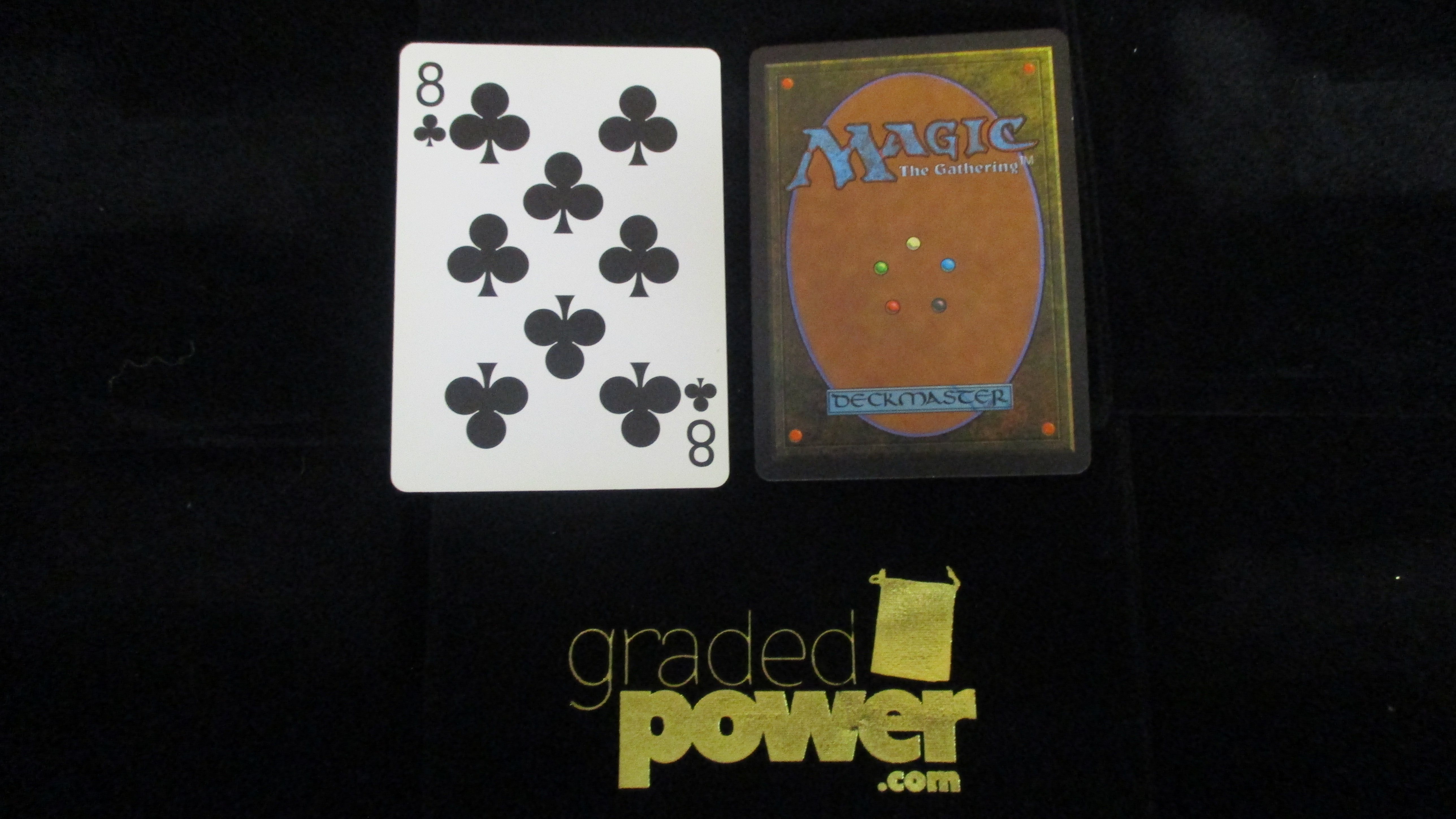 (1) Eight of Clubs Yaquinto Playing Card