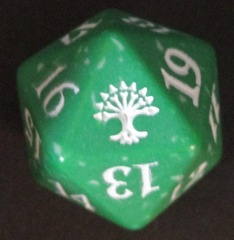 Guilds of Ravnica Selesnya 22mm Spindown Dice (Green & White)