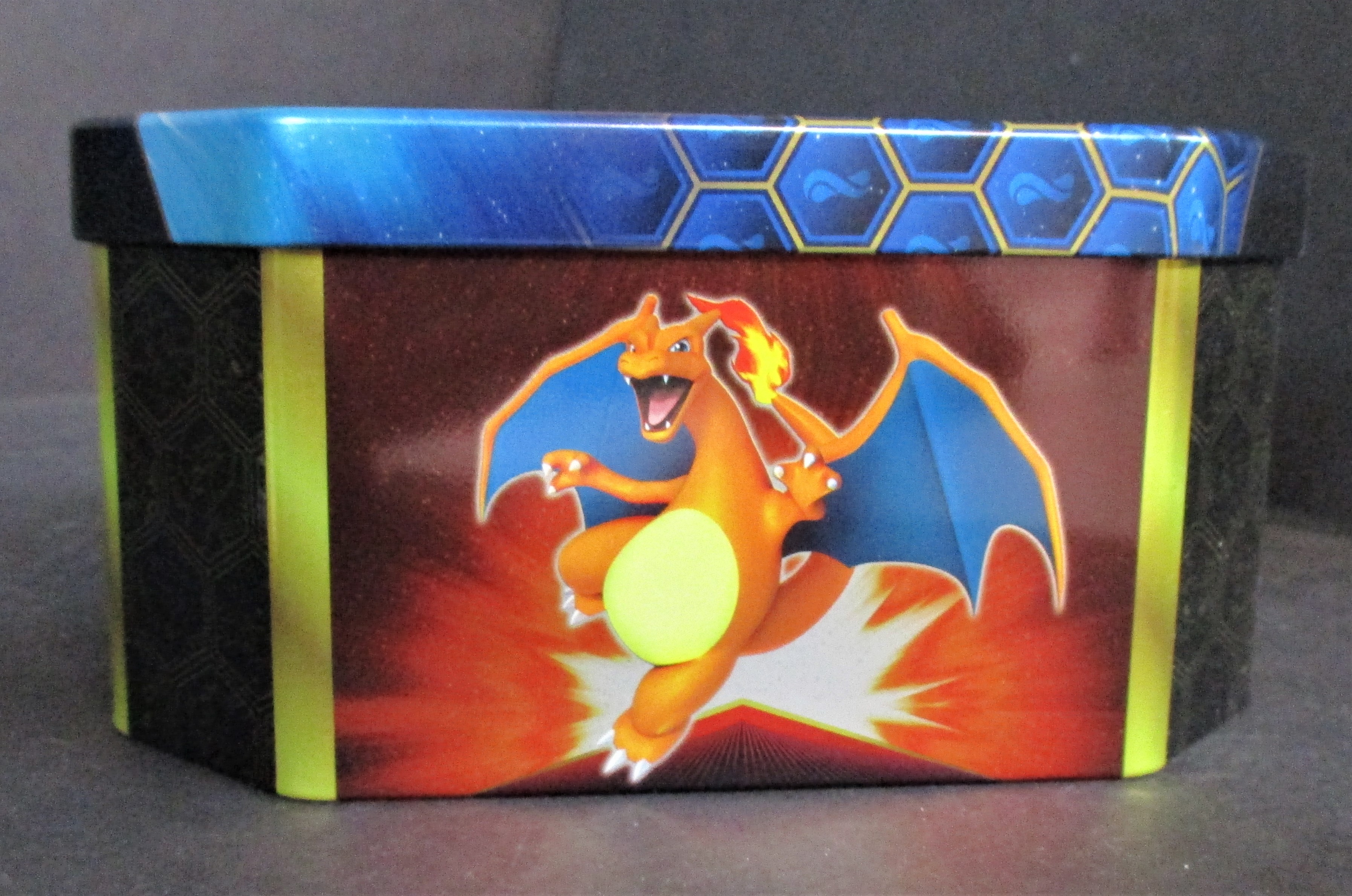 Hidden Fates Gyarados EMPTY Tin