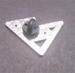 Pokemon Champions Path Circhester Gym Ice Badge Collector Pin