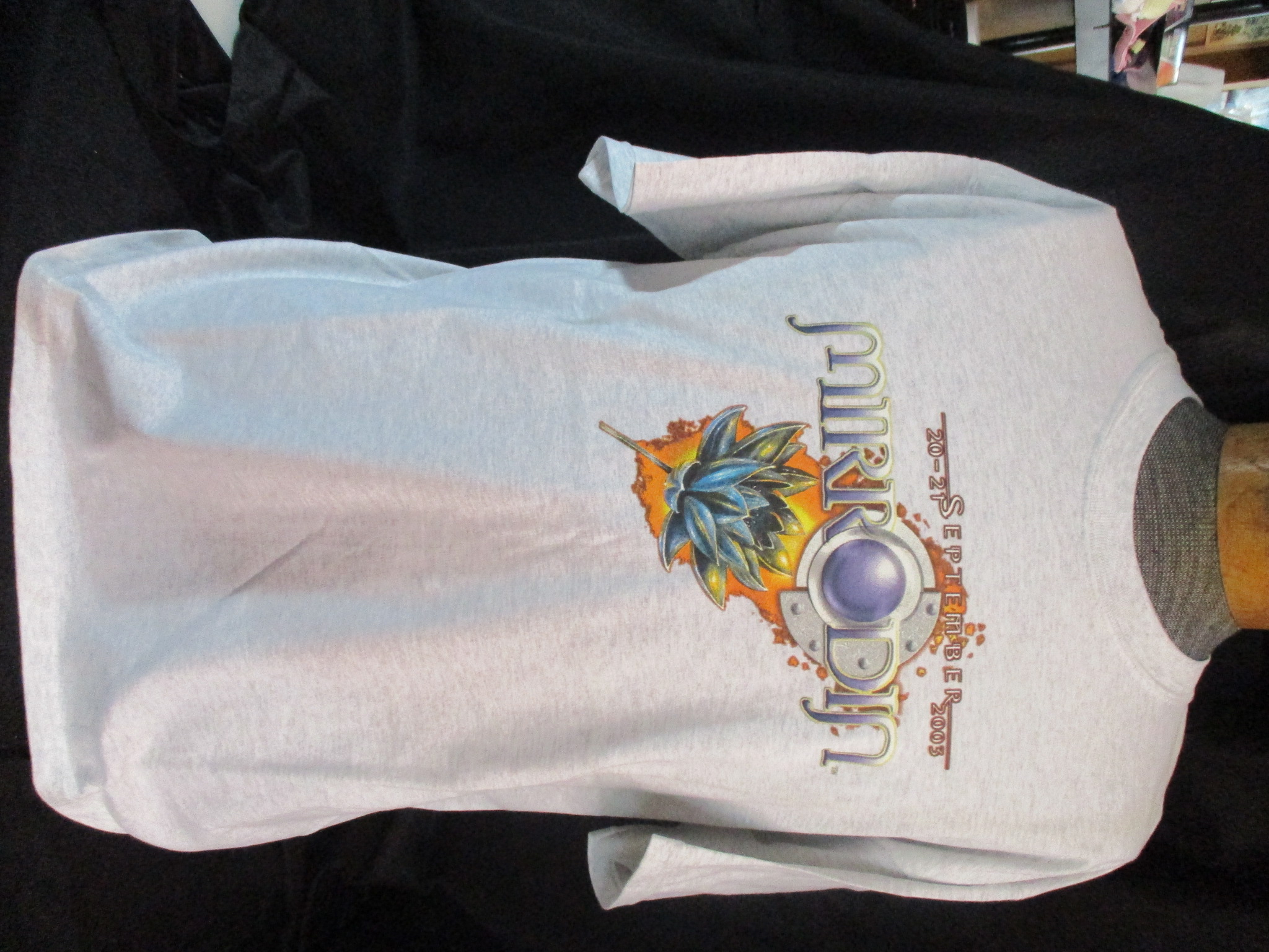 MTG 2003 Mirrodin Pre-release T-shirt XL NEW