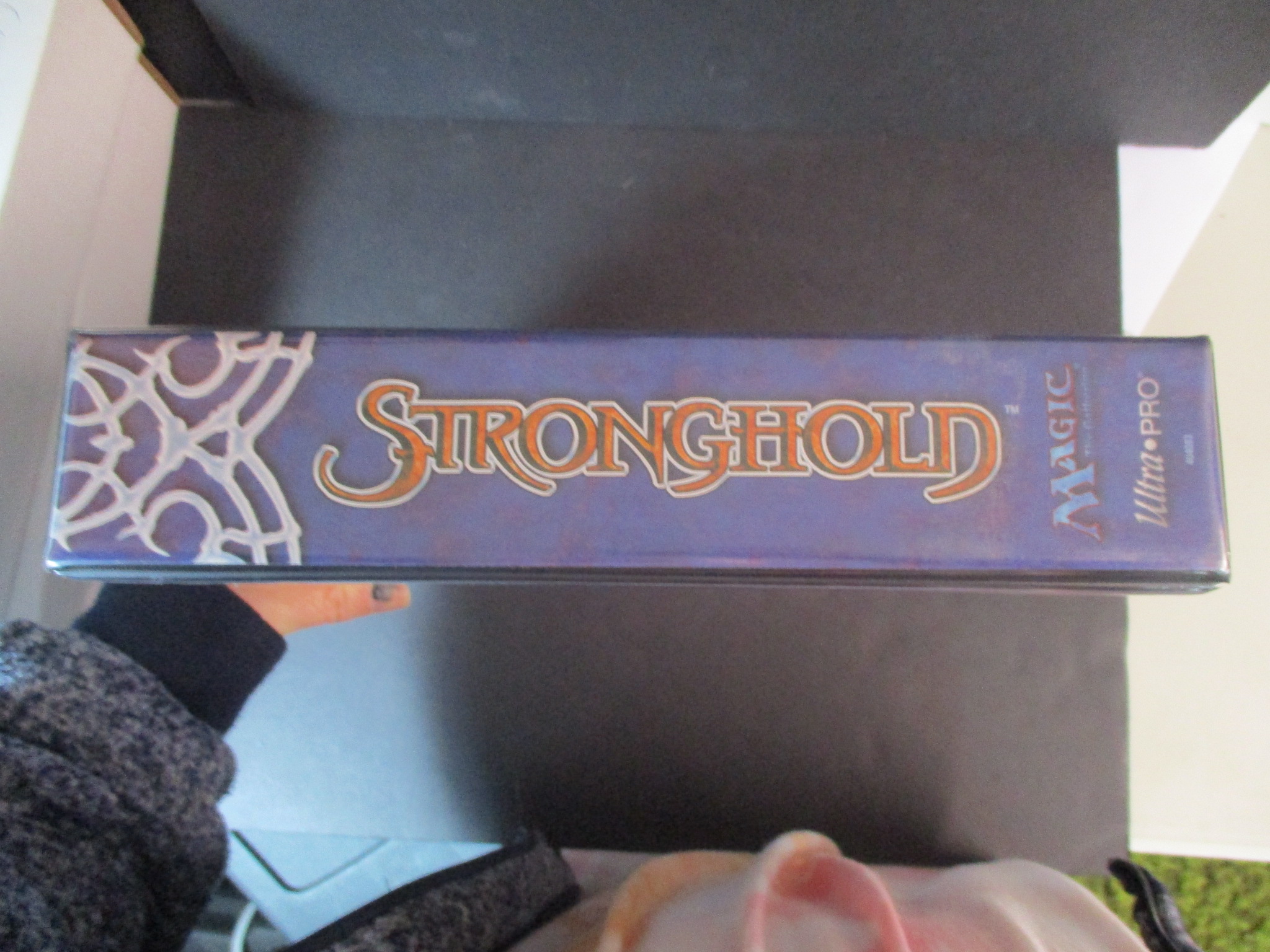 MTG Stronghold 3-Ring Binder W/ Inserts