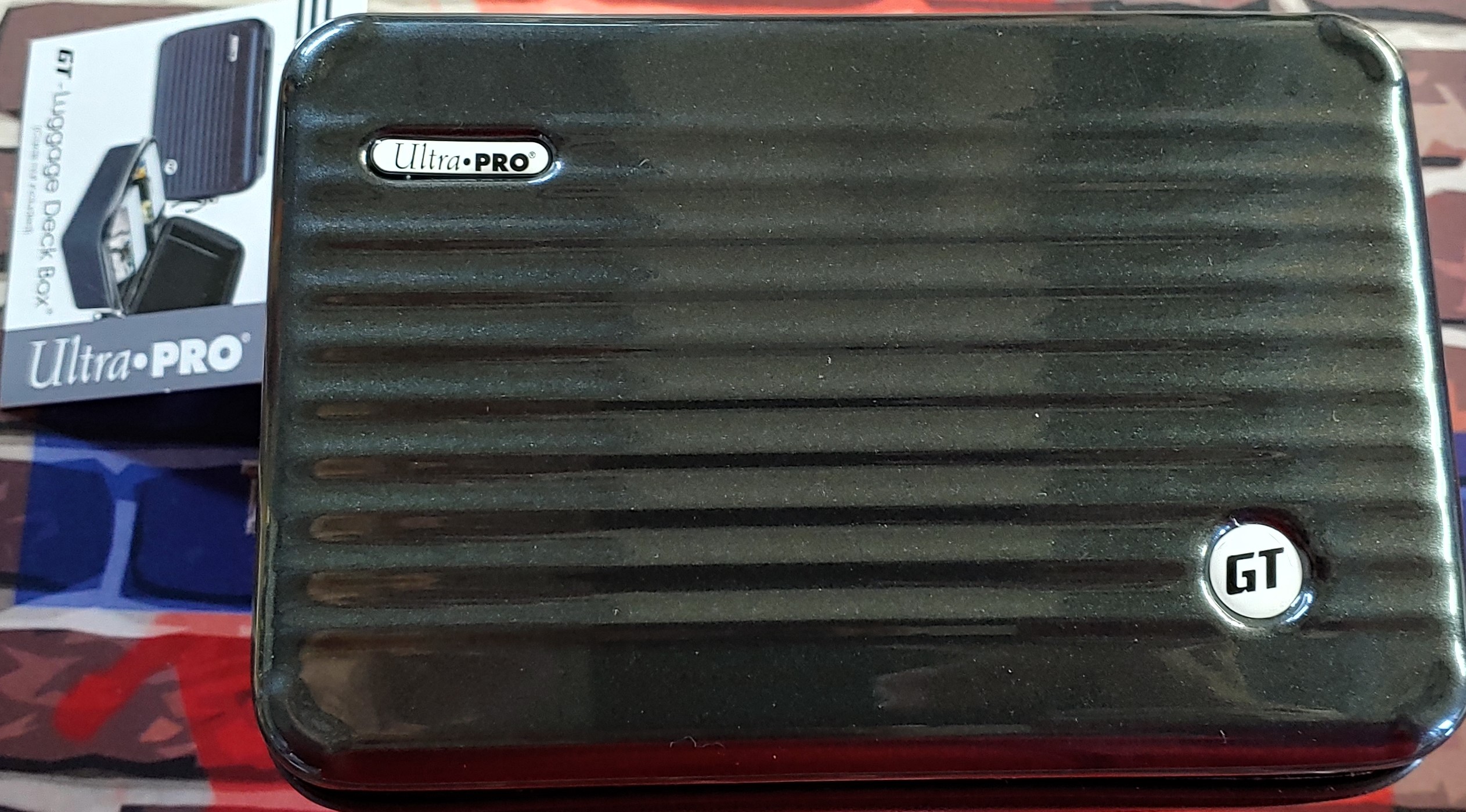 Ultra Pro GT - 200 Luggage Deck Box Black