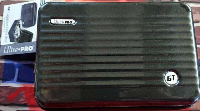 Ultra Pro GT - 200 Luggage Deck Box Black