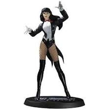 DC Universe Online Zatanna Statue (0193 / 4000)