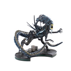 ALIENS - Alien Queen Q-Fig Max PVC Elite Diorama