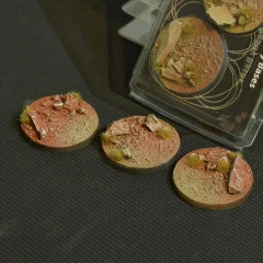 GAMERS GRASS - Bases Badlands (50mm) Round (x3)