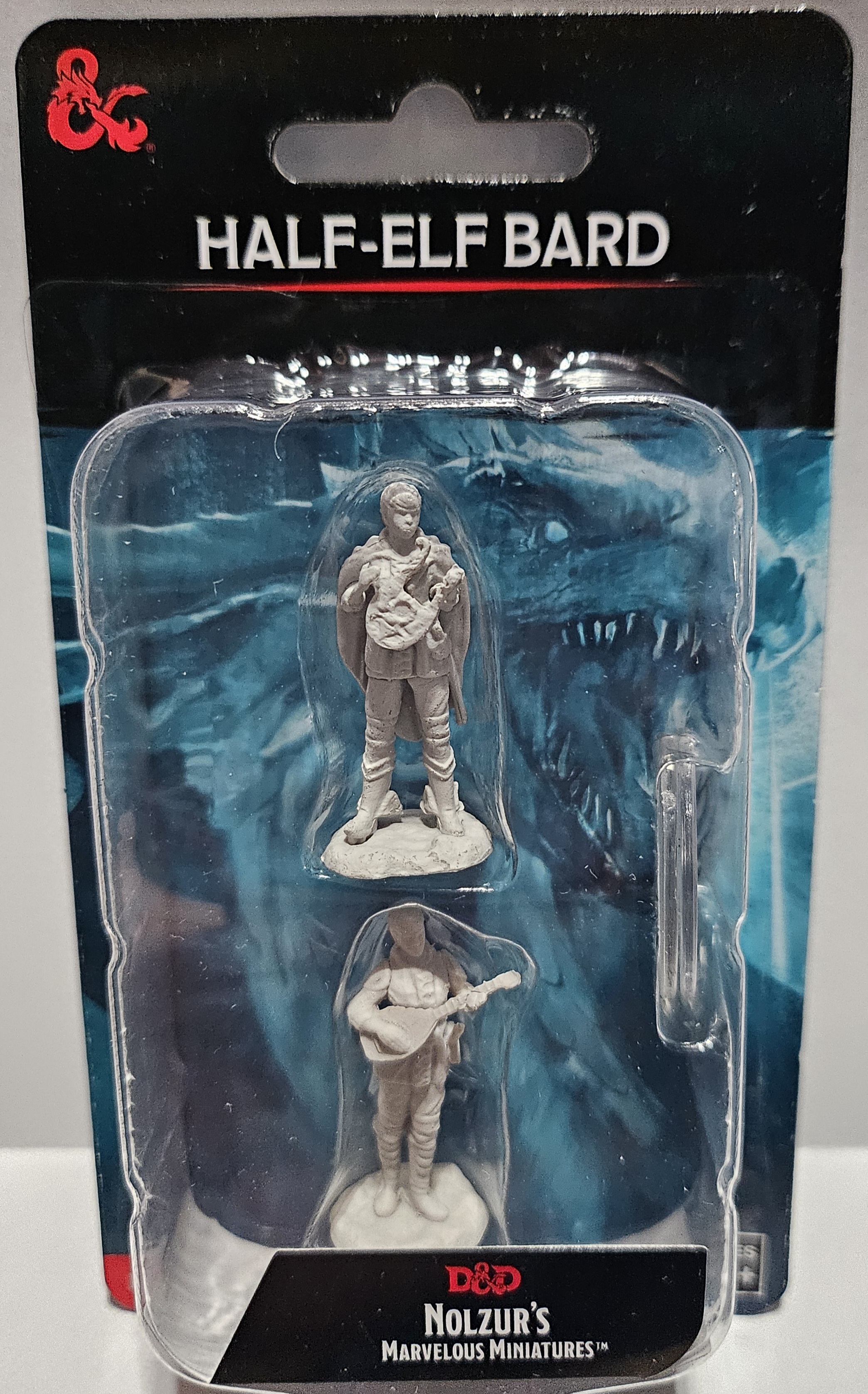 Dungeons & Dragons: Nolzurs Marvelous Miniatures: Half-Elf Bard (female) 73538
