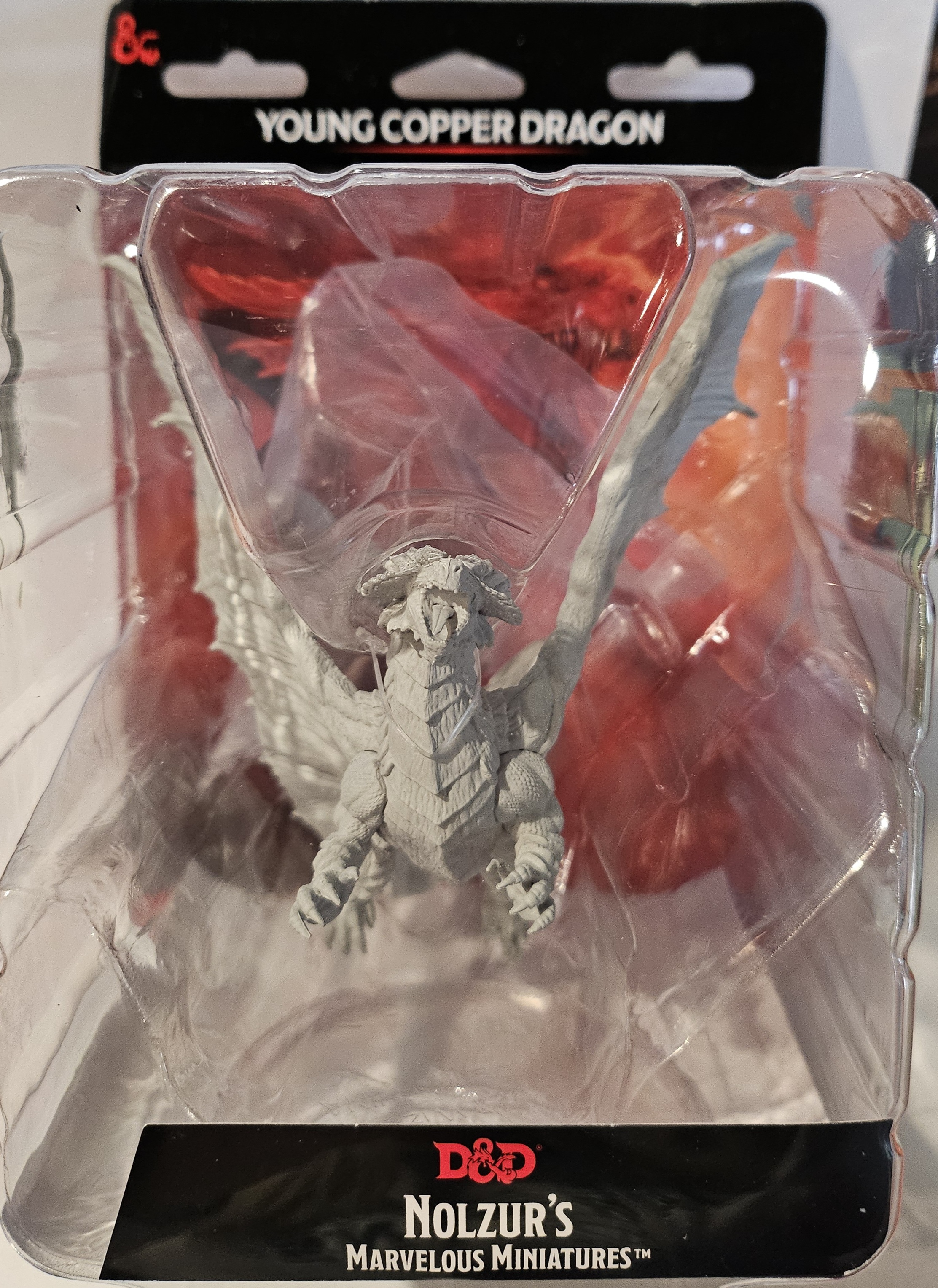 Dungeons & Dragons: Nolzurs Marvelous Miniatures: Young Copper Dragon 73685