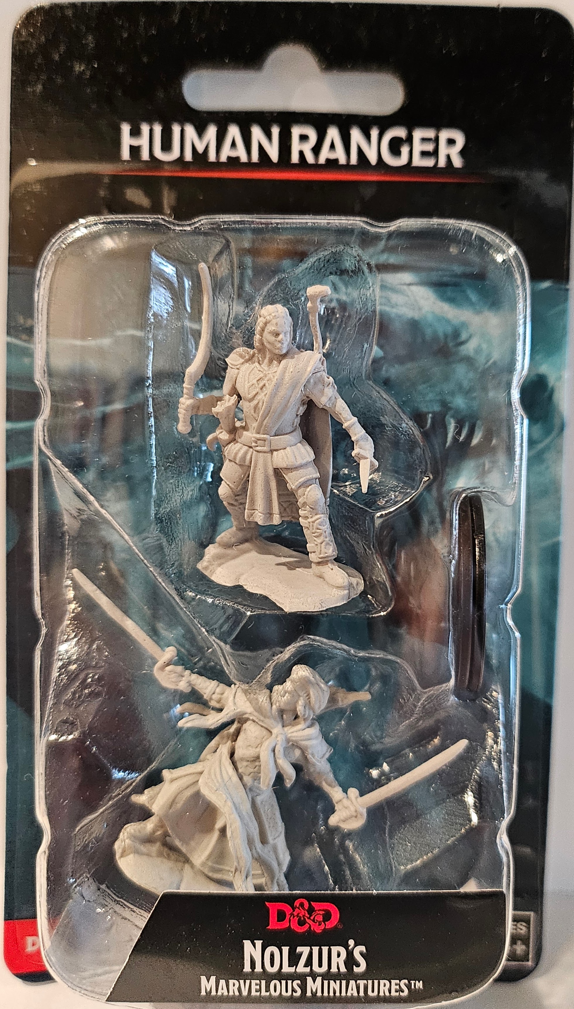 Dungeons & Dragons: Nolzurs Marvelous Miniatures: Human Ranger (male) 90142
