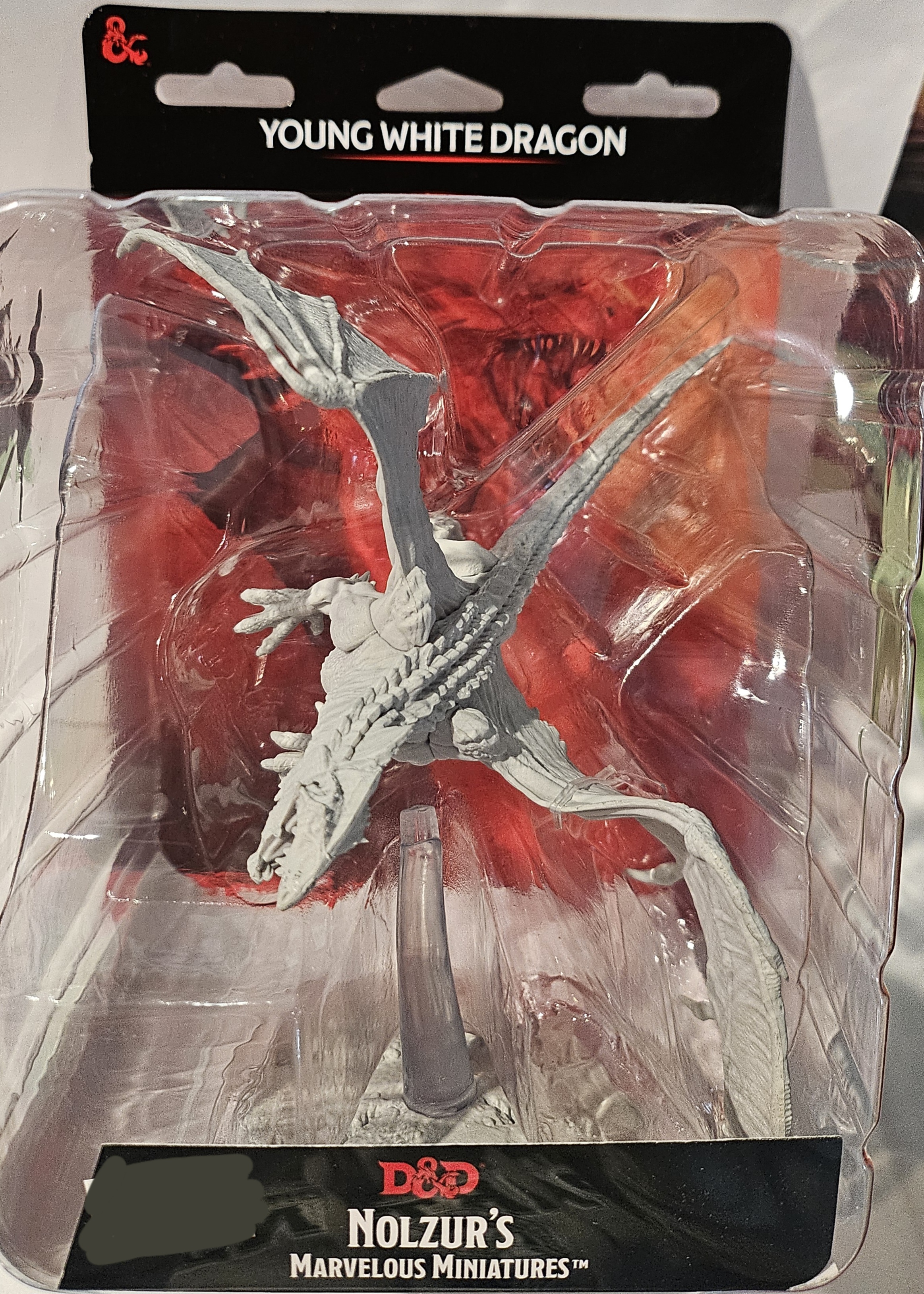 Dungeons & Dragons: Nolzurs Marvelous Miniatures: Young White Dragon 73712