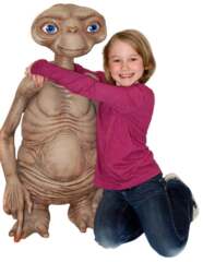 Neca: ET Life Sized Prop Replica- Foam