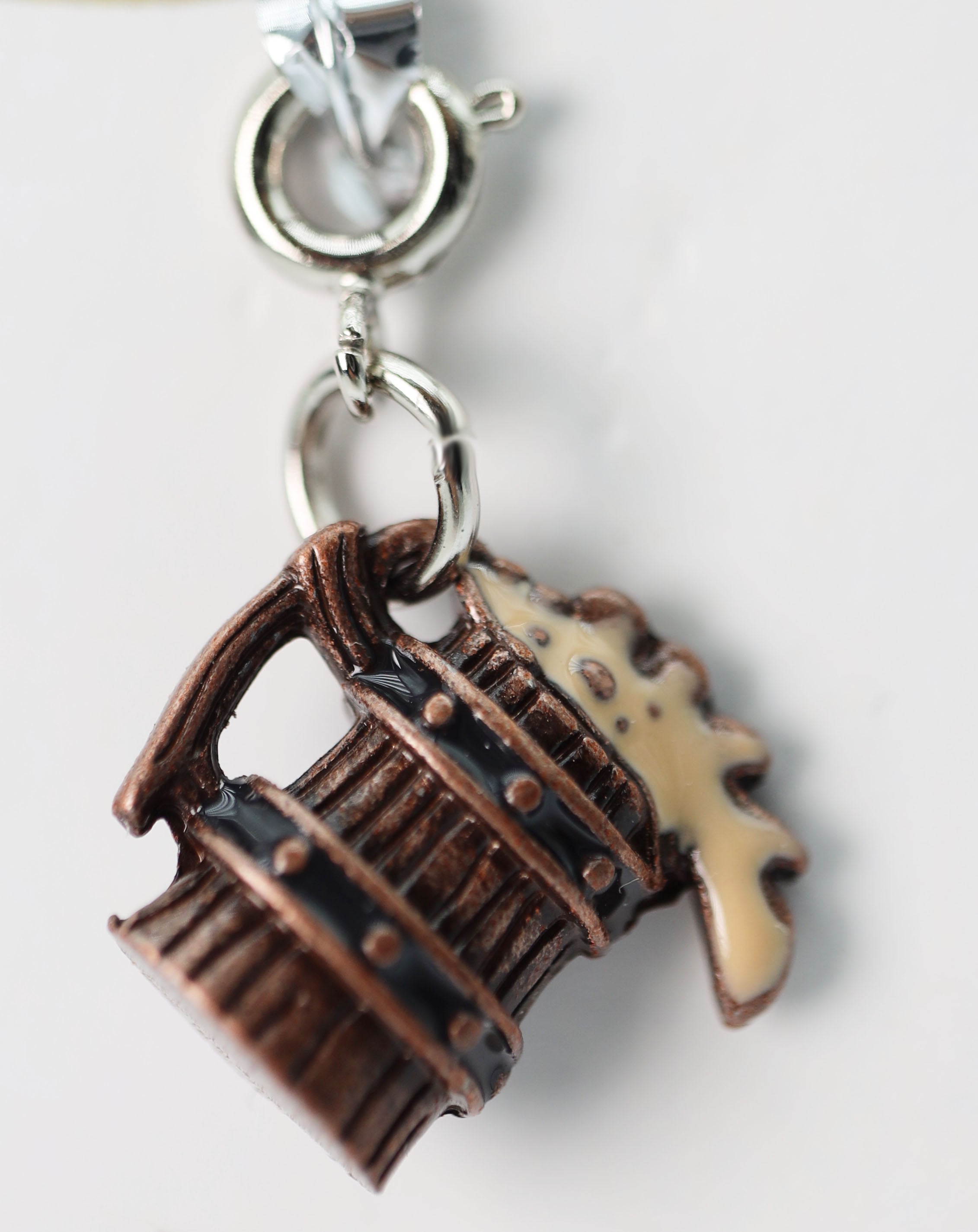 Travelers Trinkets: Wooden Stein Charm