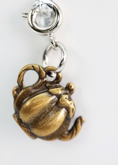 Traveler's Trinkets: Pumpkin Teapot Charm