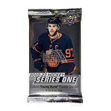 2022/23 Upper Deck Series 1 Hockey Pack HOBBY (8 cards)