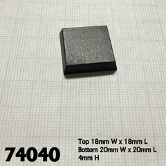 74040: 20mm Square Familiar Base (25)