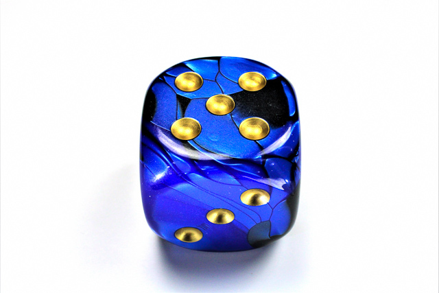 Gemini® 50mm w/pips Black-Blue/gold d6 DG5035