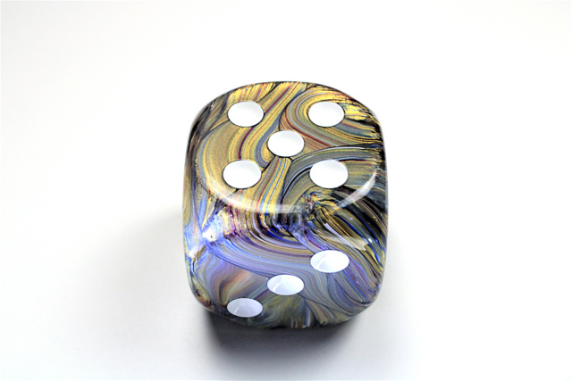 Festive® 50mm w/pips Carousel™/white d6 DF5060