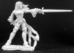 Lonnia, Female Duelist 02981