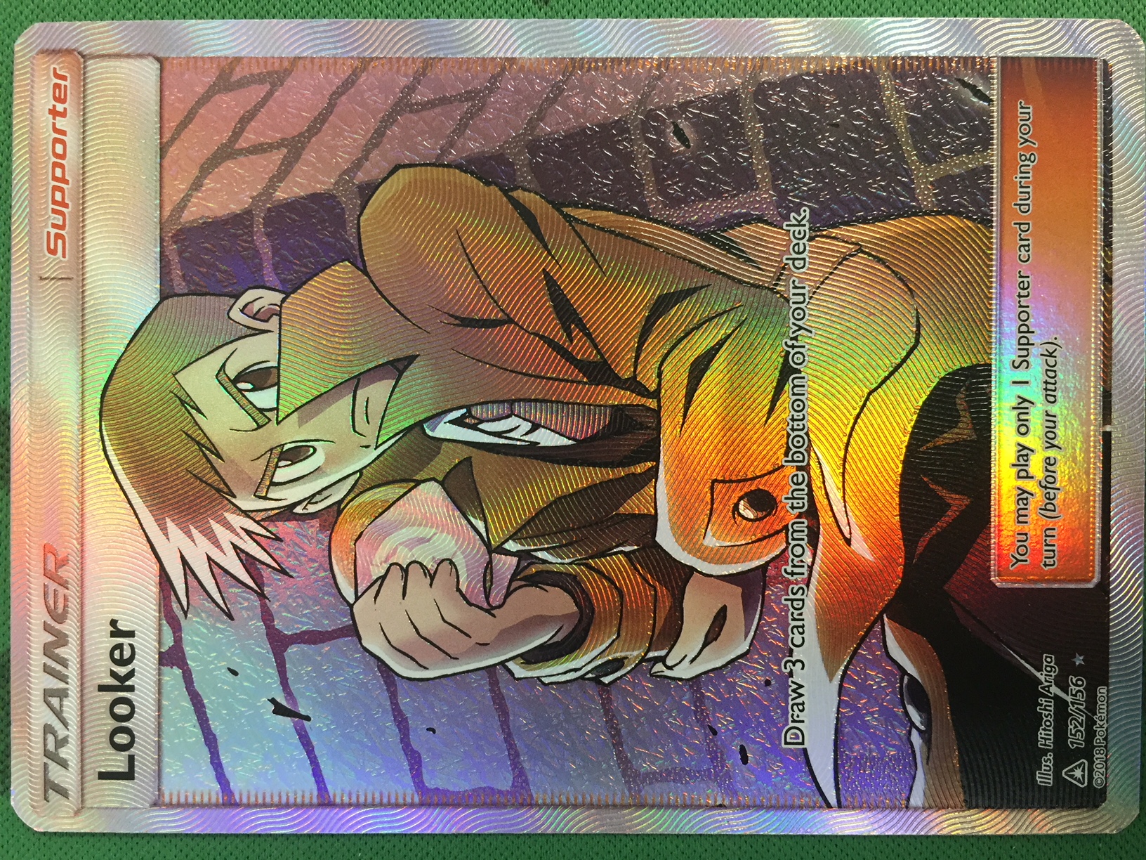 Looker - 152/156 - Full Art Ultra Rare