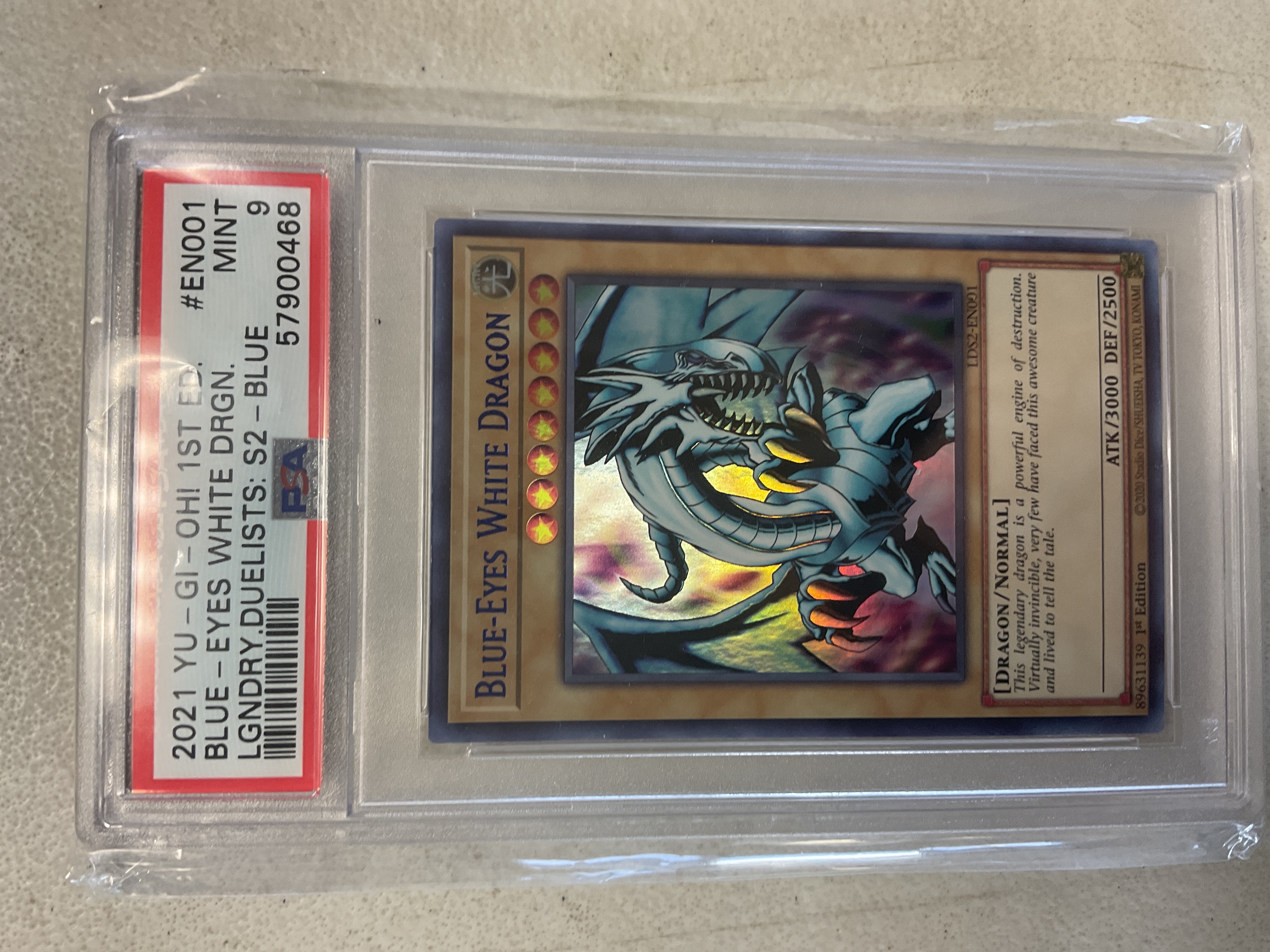 Blue-Eyes White Dragon - LDS2-EN001 - Blue PSA 9