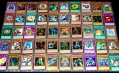 800 Yu-Gi-Oh! Assorted Card Lot