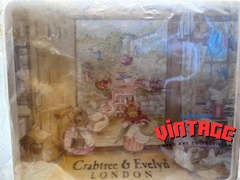 1985 Crabtree & Evelyn Metal Lunchbox Peter Rabbit Beatrix Potter Tin London Box