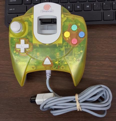 Sega Dreamcast Controller Yellow top