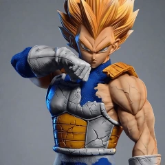 Dragon Ball Z Super Saiyan Vegeta Broken Armor Figure