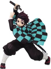 Demon Slayer - Tanjiro Kamado 5.9-Inch Collectible PVC Figure - Proceed With Unbreakable Heart And Sword