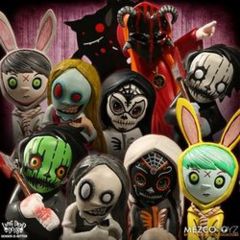 Living Dead Dolls: Resurrection Figurines