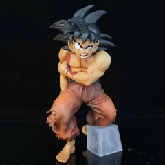 Dragon Ball Z Goku Injured Figure