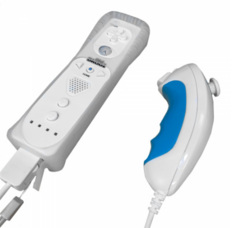 White Wii Remote & Nunchuck Combo - Old Skool