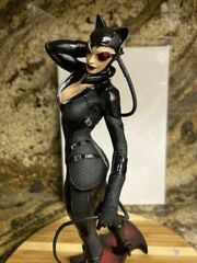 DC Collectibles Batman: Arkham City: Catwoman Statue