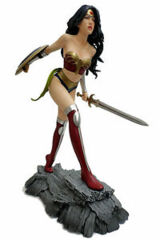 Fantasy Figure Gallery DC Comics Collection Wonder Woman Variant Resin Statue