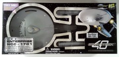 RJ0015: Star Trek: The Original Series: Where No Man Has Gone Before: 40th Anniversary: U.S.S. Enterprise NCC-1701: Diamond Select: 85870: 2007: NIB