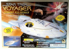 RJ0011: Star Trek: Voyager: Starship U.S.S. Voyager NCC-74656: Playmates: 6479: 1995: NIB