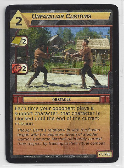 Unfamiliar Customs - 2U285 - Uncommon