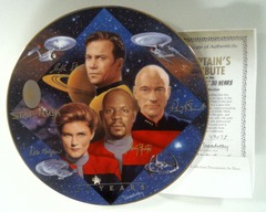 RJP069: Star Trek: 30 Years Plate Collection: Captain's Tribute: The Hamilton Collection: 4307I