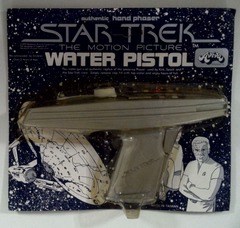 RJ1085: Star Trek: The Motion Picture: Phaser Water Pistol: Aviva: 1979: NIB