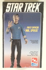 RJ0961: Star Trek: First Officer Spock: Vinyl Model Kit: AMT ERTL: 8704: 1994