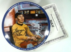 RJP084: AUTOGRAPHED: Star Trek: Plate Collection: Sulu: Ernst: 30821